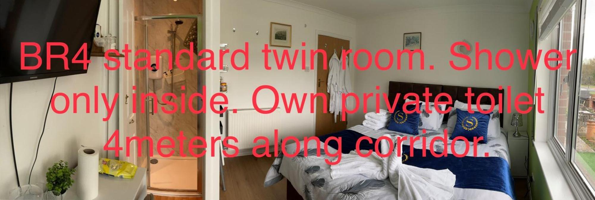 Bed and Breakfast Ponders End à Newport  Extérieur photo
